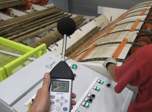 Een geluidmeting op locatie